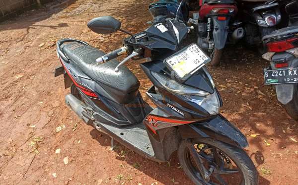 HONDA  BEAT