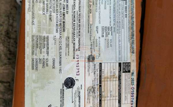 MITSUBISHI FN 527 6X4