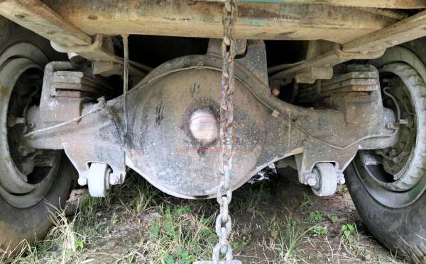 MITSUBISHI FN 527 6X4