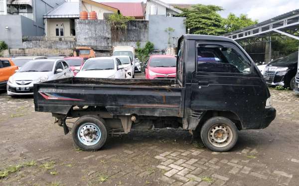 SUZUKI CARRY ST 150