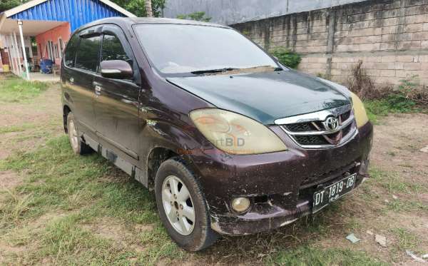 TOYOTA AVANZA 1.3 G