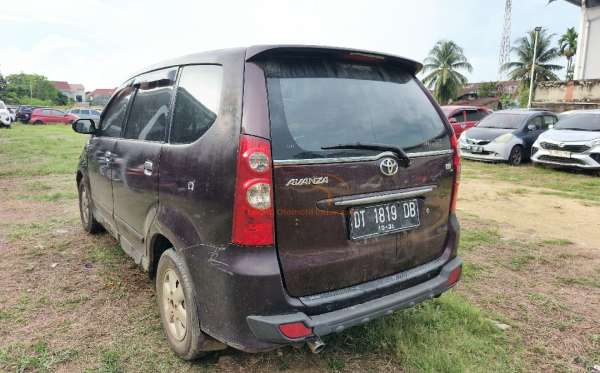 TOYOTA AVANZA 1.3 G