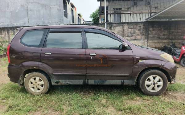 TOYOTA AVANZA 1.3 G