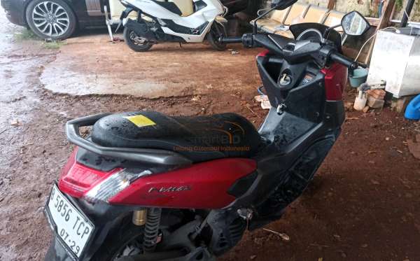 YAMAHA  NMAX