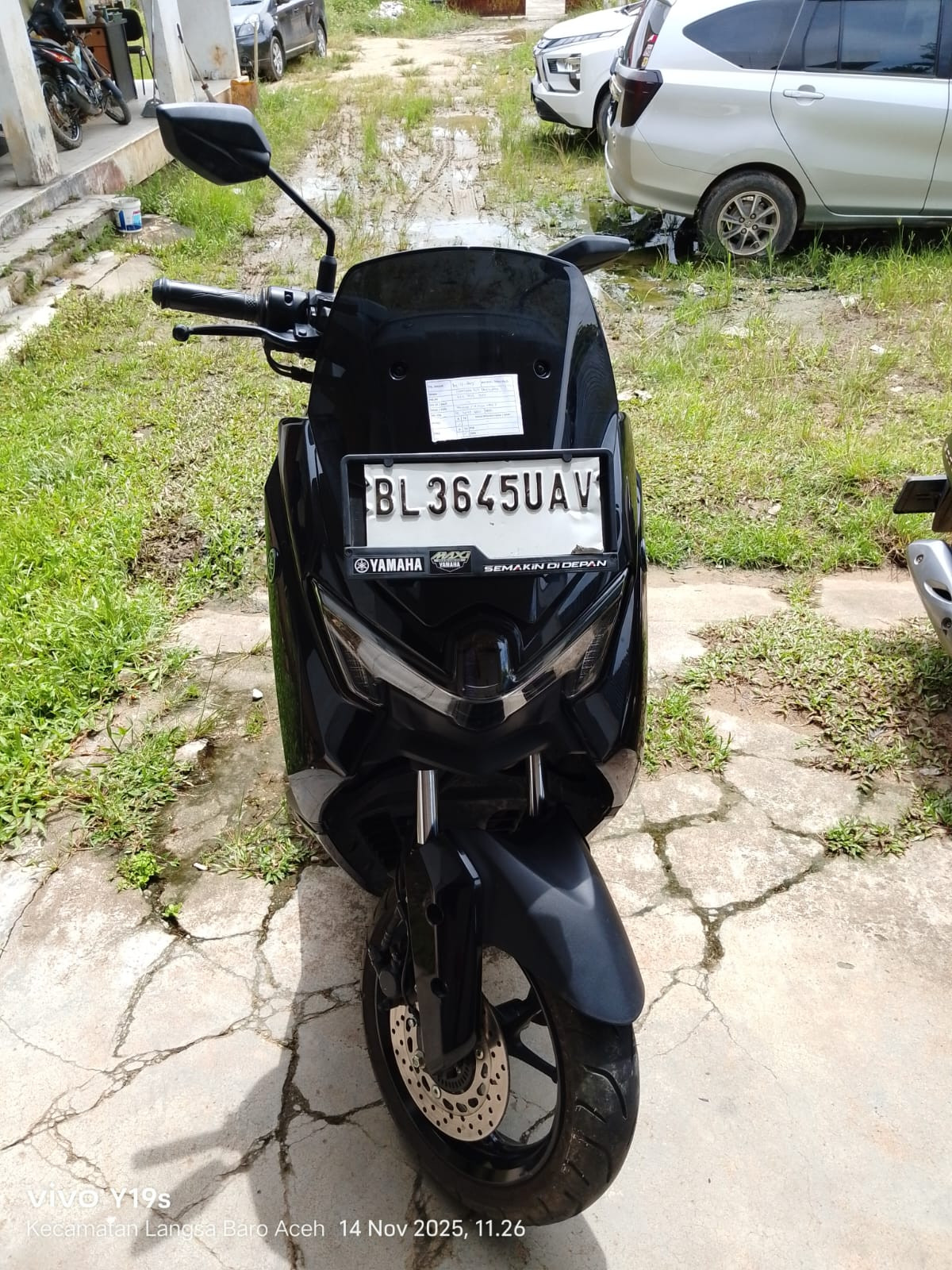 YAMAHA NMAX