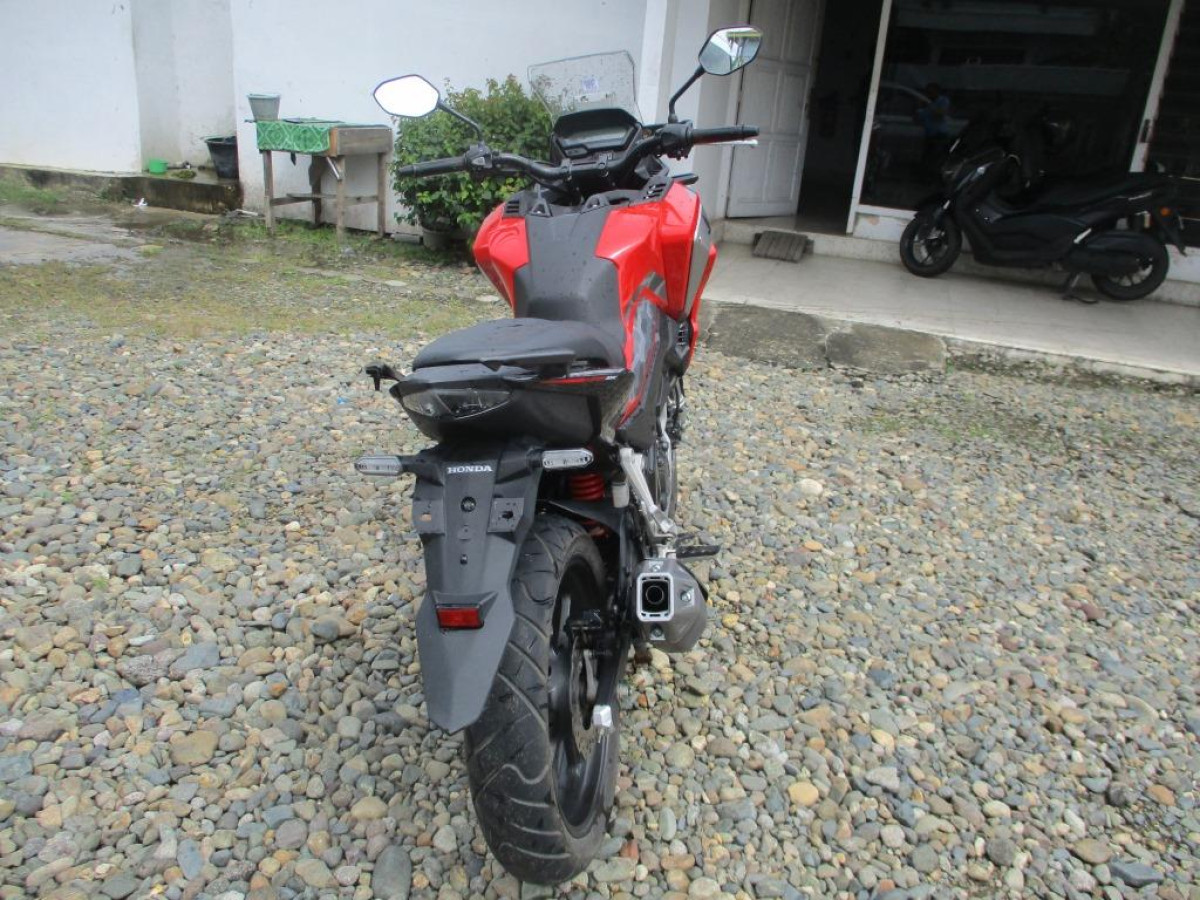 HONDA CB 150 X