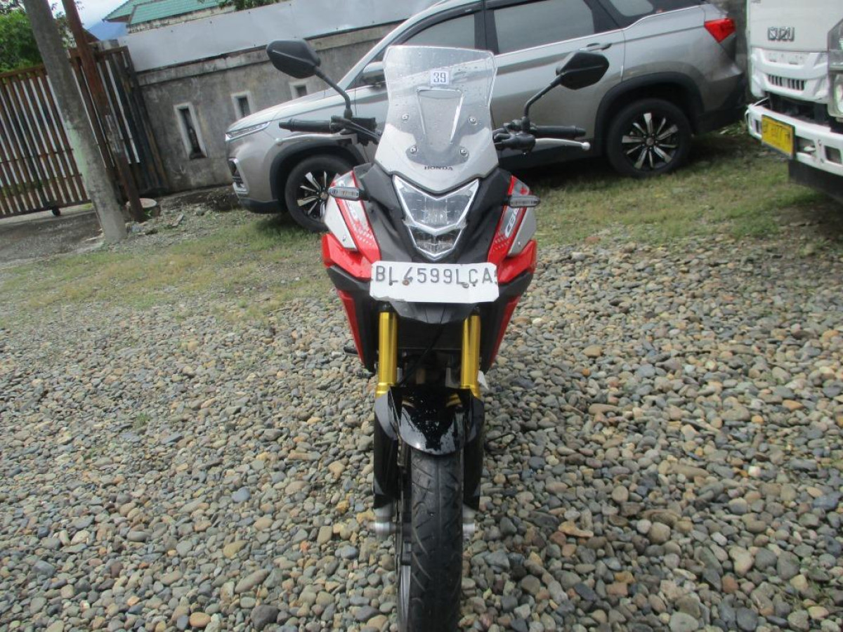 HONDA CB 150 X
