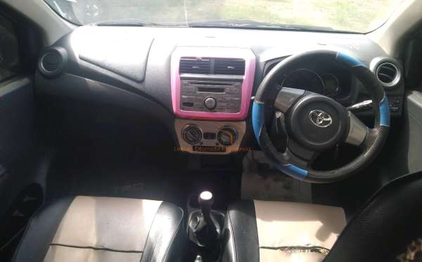 TOYOTA AGYA 1.0