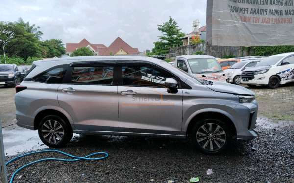 TOYOTA  AVANZA  1.5 G