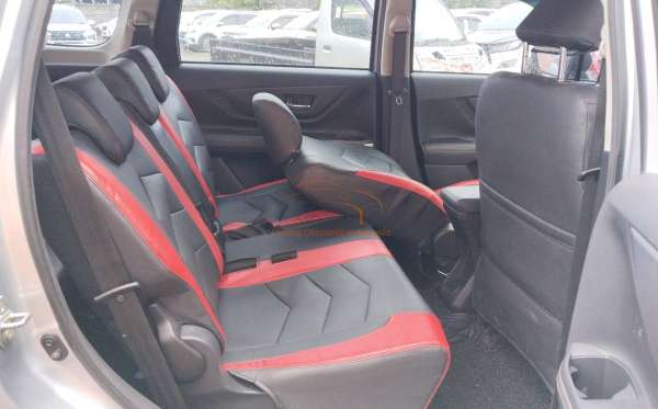 TOYOTA  AVANZA  1.5 G