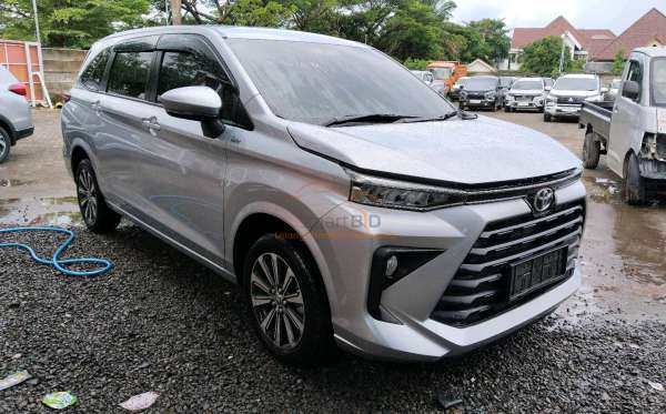 TOYOTA  AVANZA  1.5 G