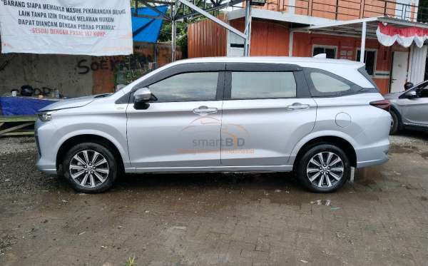 TOYOTA  AVANZA  1.5 G