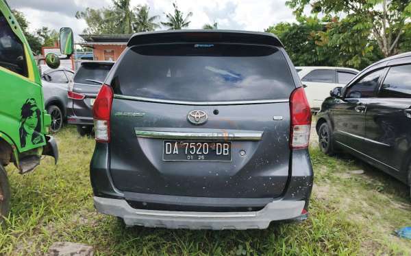 TOYOTA AVANZA 1.3 G
