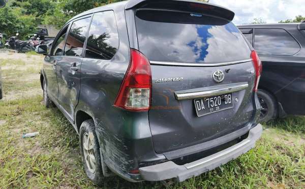 TOYOTA AVANZA 1.3 G