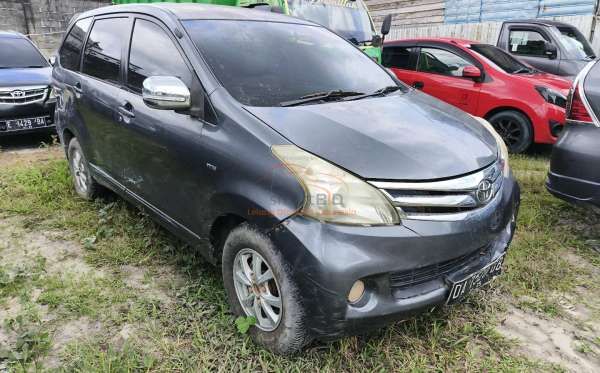 TOYOTA AVANZA 1.3 G