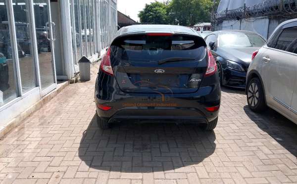 FORD FIESTA 1.5L