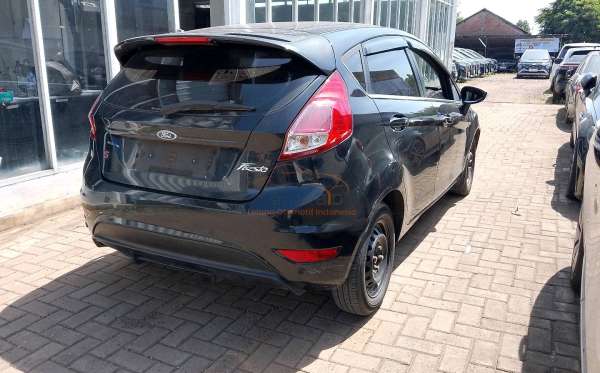 FORD FIESTA 1.5L