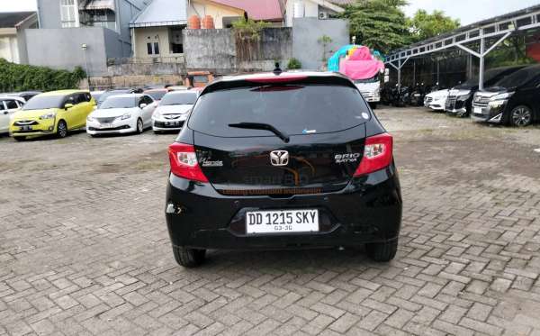 HONDA BRIO SATYA 1.2 E