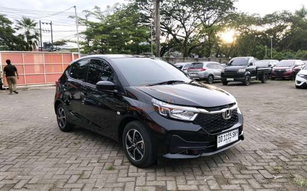 HONDA BRIO SATYA 1.2 E