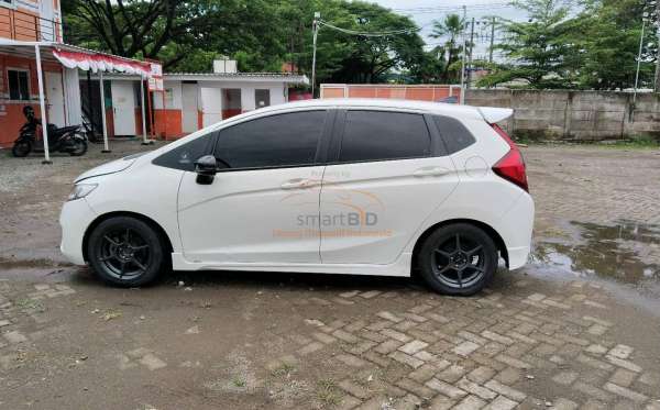 HONDA JAZZ GK5 1.5 RS