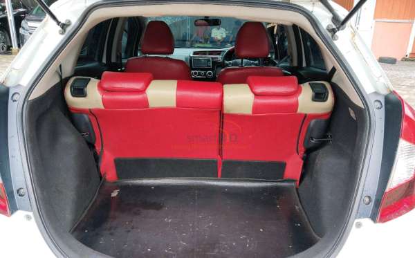 HONDA JAZZ GK5 1.5 RS