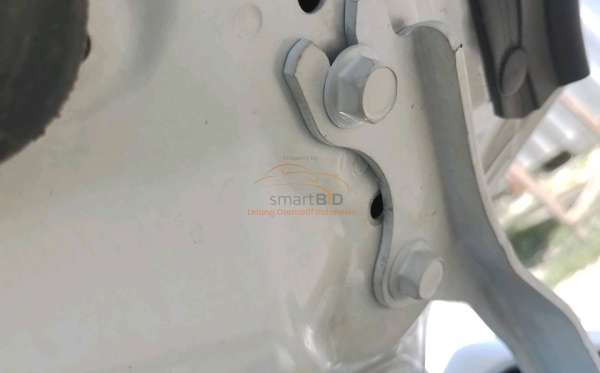 MAZDA BIANTE 2.0L 6 A/T