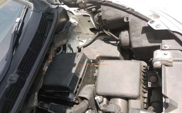 MAZDA BIANTE 2.0L 6 A/T