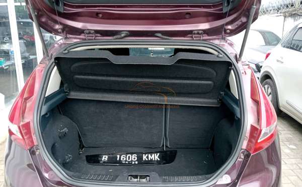 FORD FIESTA1.6L AT S