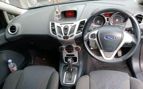 FORD FIESTA1.6L AT S
