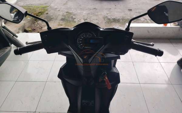 HONDA  BEAT