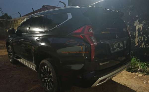 MITSUBISHI PAJERO SPORT 2.4L DAKAR-L (4X2)