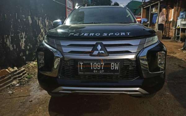 MITSUBISHI PAJERO SPORT 2.4L DAKAR-L (4X2)