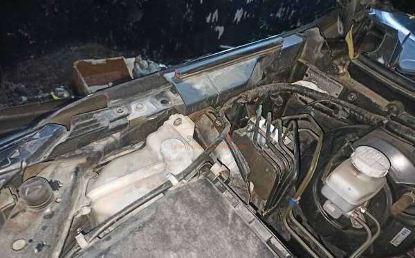 MITSUBISHI PAJERO SPORT 2.4L DAKAR-L (4X2)