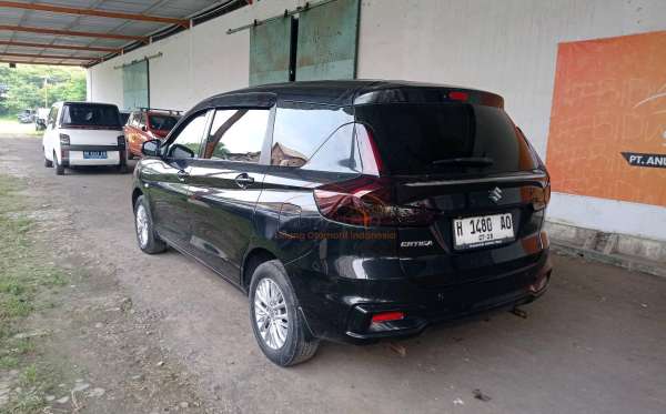 SUZUKI ERTIGA GL