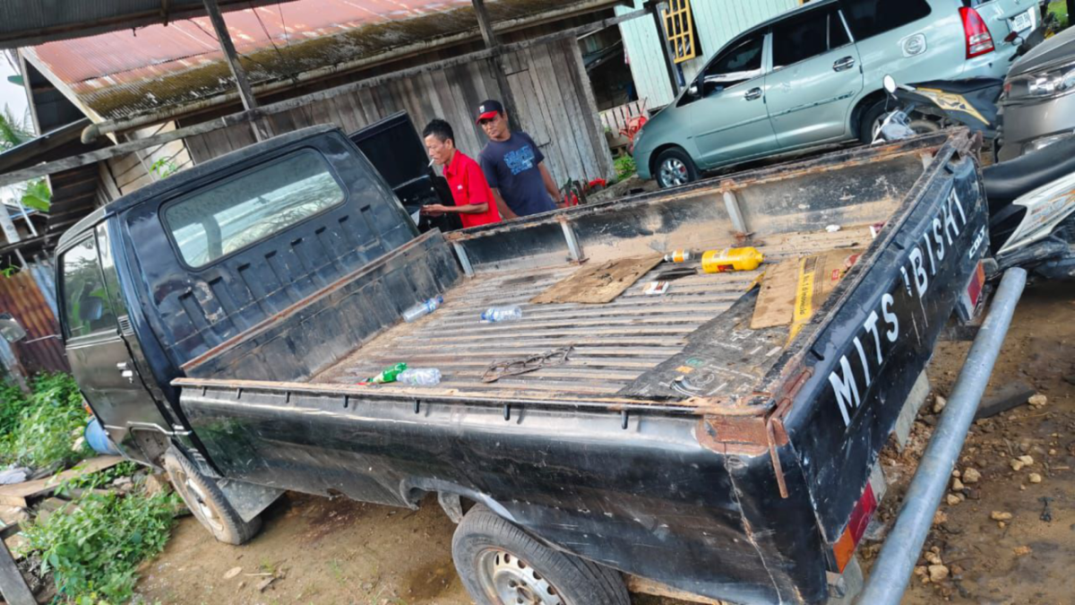 MITSUBISHI  L 300 L300 PU FB-R (4X2)