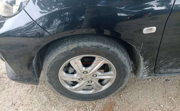 HONDA  BRIO  SATYA 1.2 E