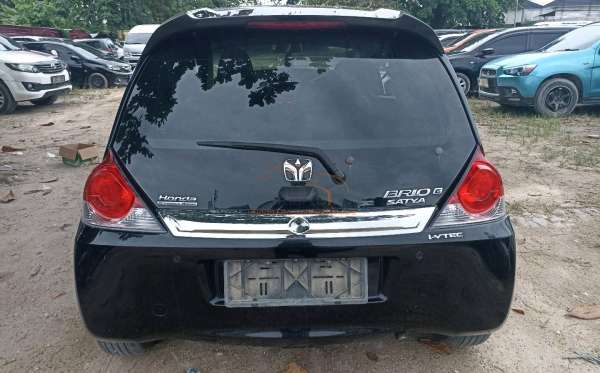 HONDA  BRIO  SATYA 1.2 E