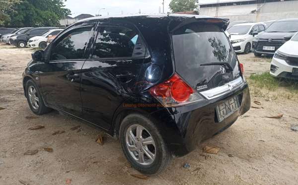 HONDA  BRIO  SATYA 1.2 E