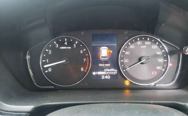 HONDA  BRV BR-V DG3 1.5 L E