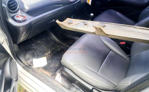 HONDA JAZZ GE8 1.5 E