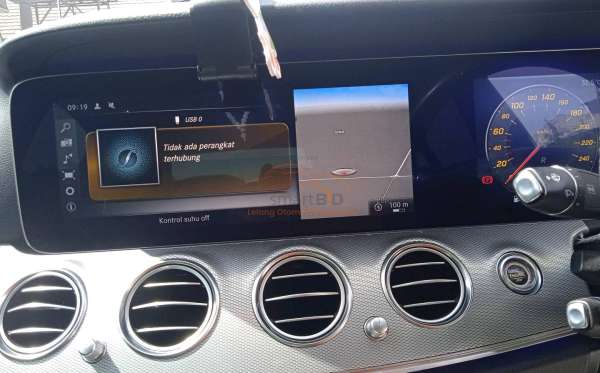 MERCEDES BENZ  E 250