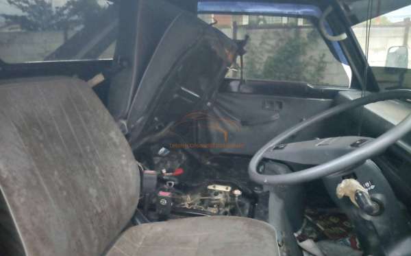 MITSUBISHI  L 300 L300 PU FB-R (4X2)