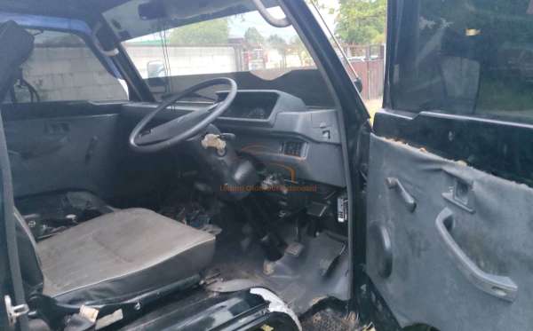 MITSUBISHI  L 300 L300 PU FB-R (4X2)