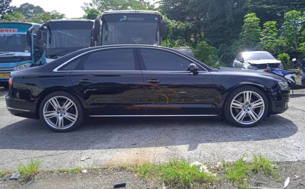 AUDI A8 3.0L