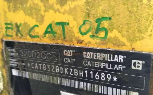 CATERPILLAR EXCAVATOR