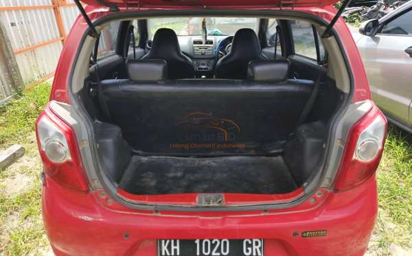 DAIHATSU AYLA 1.0 X