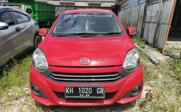 DAIHATSU AYLA 1.0 X