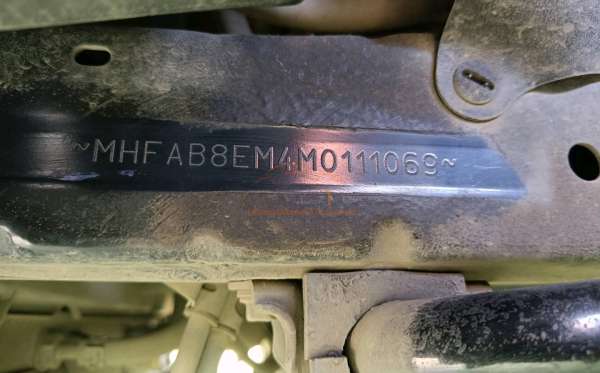 TOYOTA  INNOVA  2.4 V