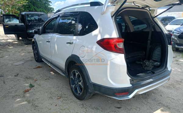 HONDA BR-V PRESTIGE