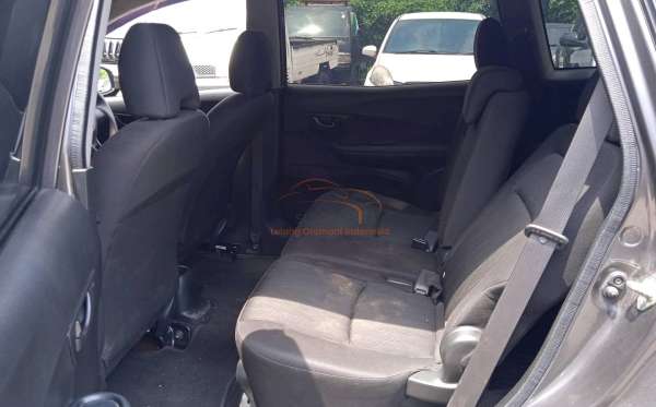 HONDA MOBILIO DD4 1.5 S